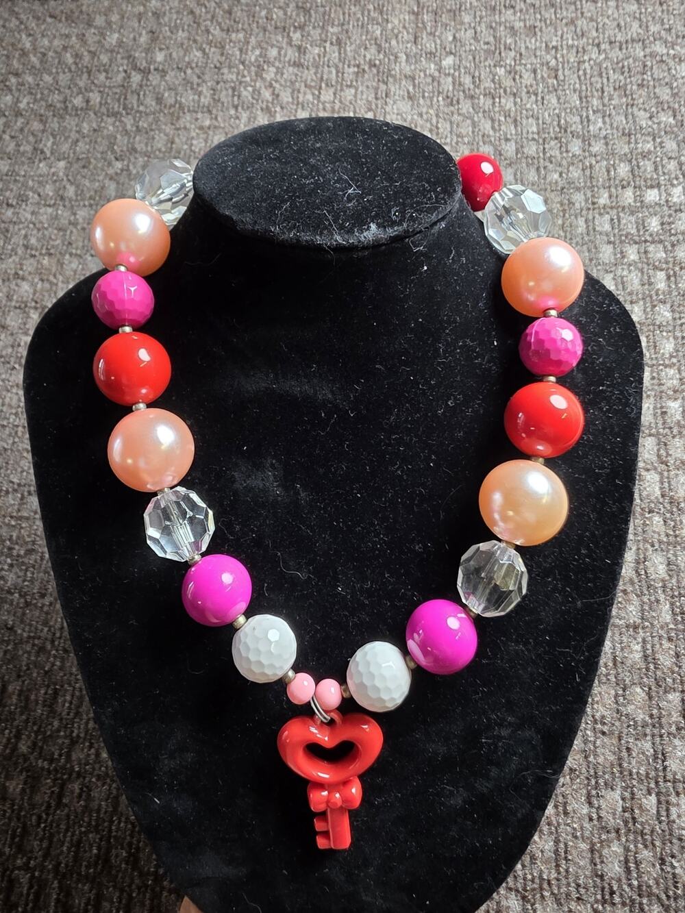 Girls Chunky Bubblegum Necklace 16" / Red, White & Pink